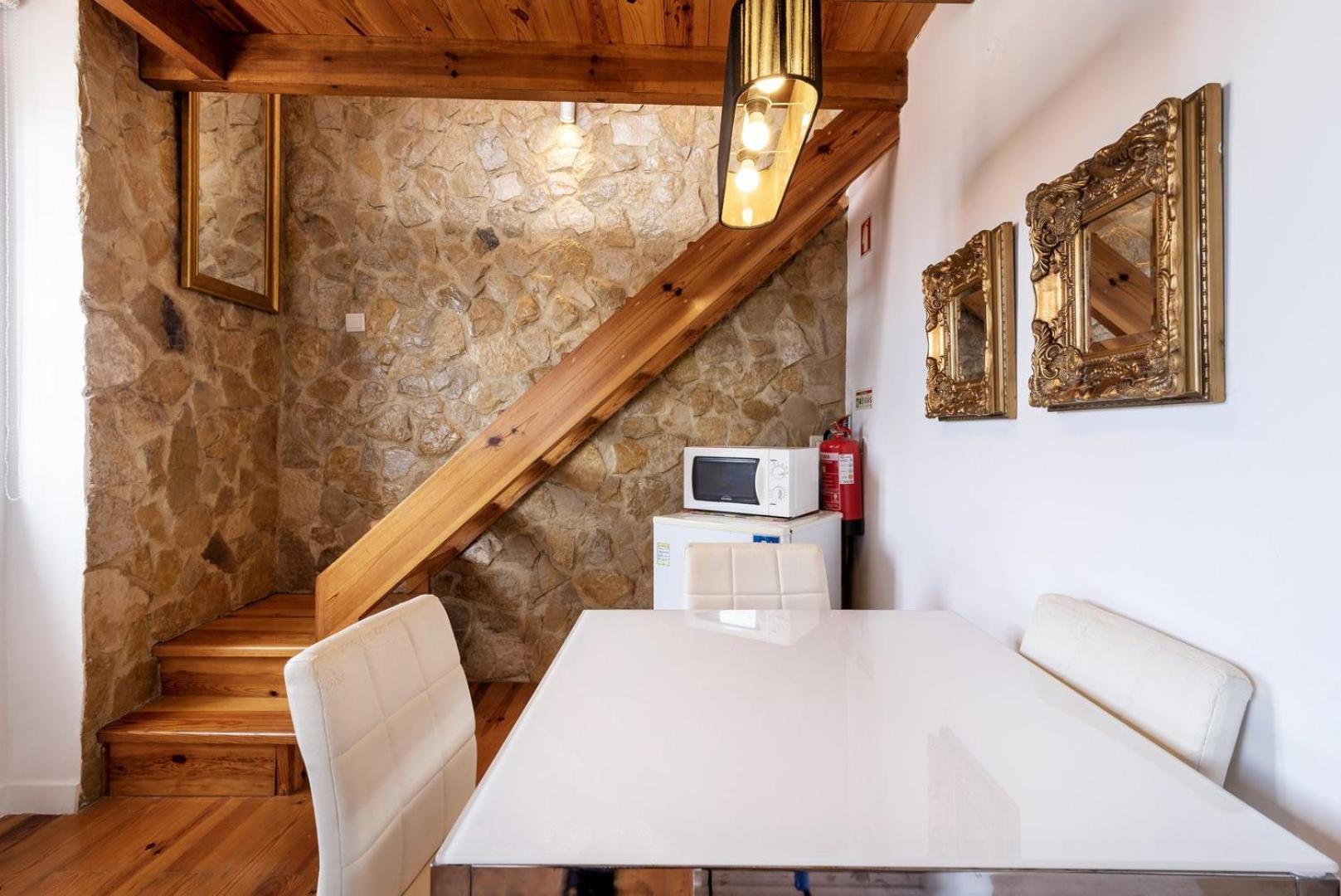 Guestready - Fantastic Rustic Duplex With Terrace Apartment Lisbon Bagian luar foto